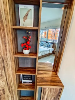 sailor hotel pattaya