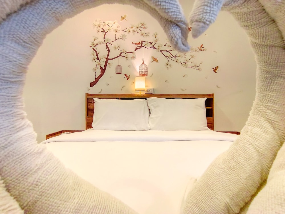 sailor hotel pattaya