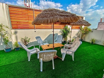 sailor hotel pattaya