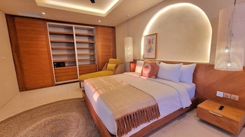 uluwatu sunset hills