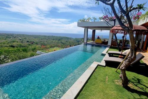 uluwatu sunset hills