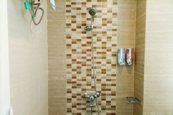 good deal studio apartment at student castle yogyakarta