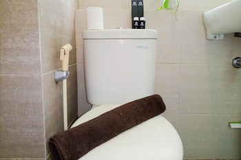 good deal studio apartment at student castle yogyakarta