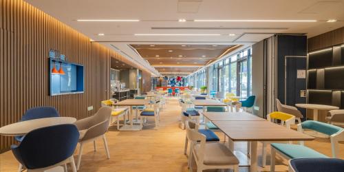 holiday inn express taiyuan high tech zone an ihg hotel