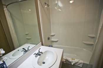 stoneham condos and hotel