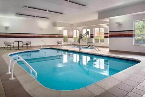 hilton garden inn fort wayne