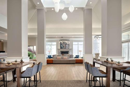 hilton garden inn fort wayne