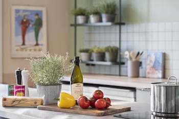 stay kooook bern city