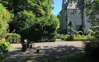 chateau de saint paterne