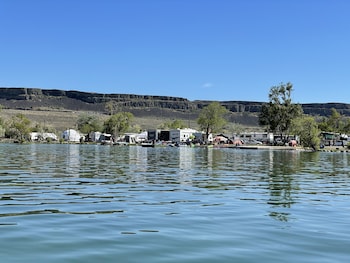 blue lake resort