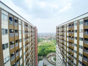 well furnished and cozy studio at gateway park lrt city bekasi apartment