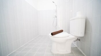 best choice and tidy 2br at puncak dharmahusada apartment