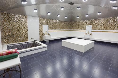 la defense hotel yerevan