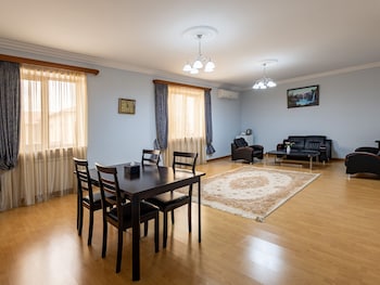 la defense hotel yerevan