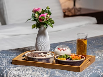 la defense hotel yerevan