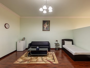 la defense hotel yerevan