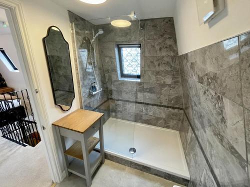 cosy oasis in the heart of clifton village