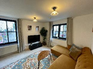 cosy oasis in the heart of clifton village