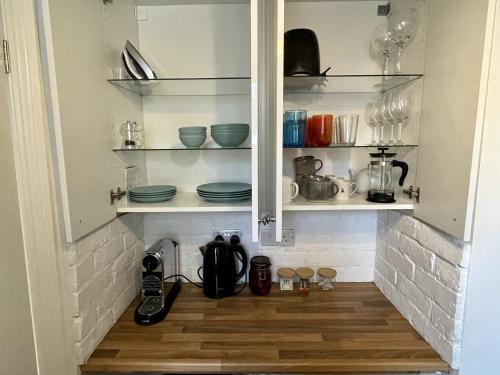 cosy oasis in the heart of clifton village