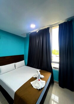 ark hotel serendah