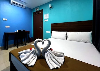 ark hotel serendah