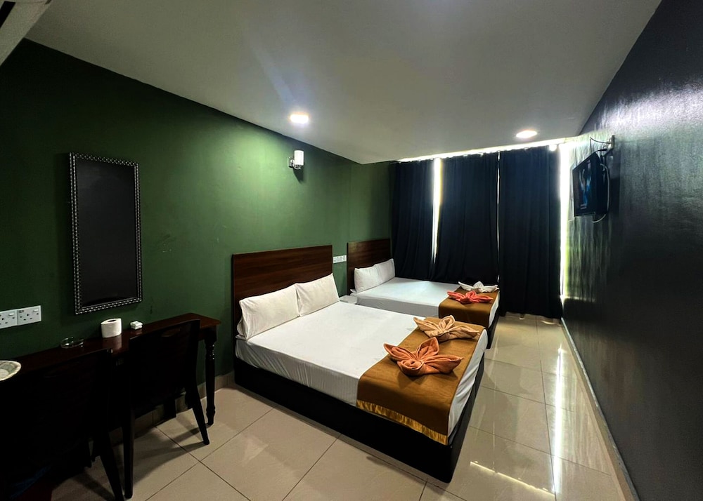 ark hotel serendah