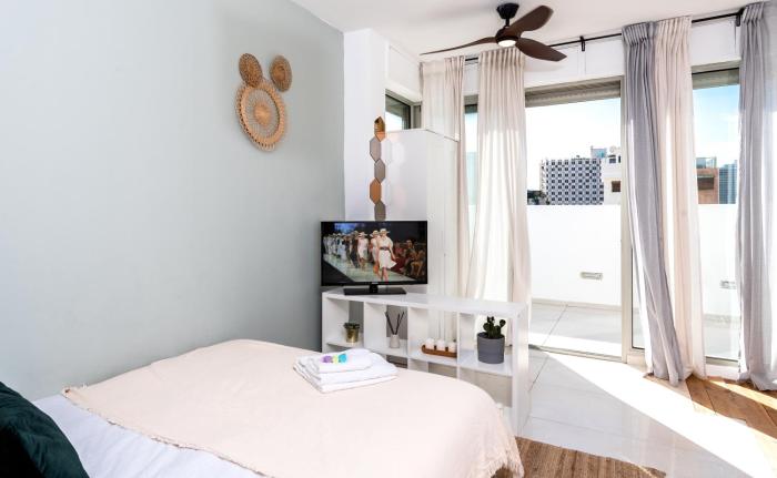 sea view apartments on mezizim beach