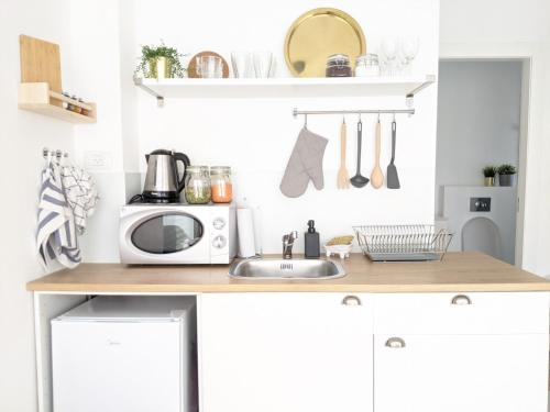 sea view apartments on mezizim beach