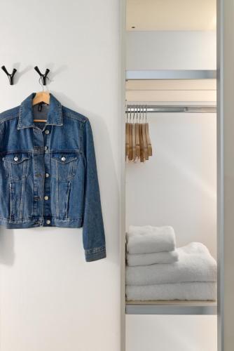 sea view apartments on mezizim beach