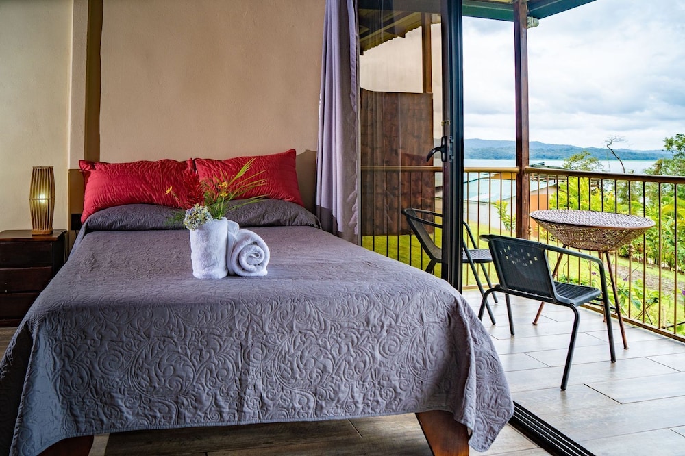 villas paradise