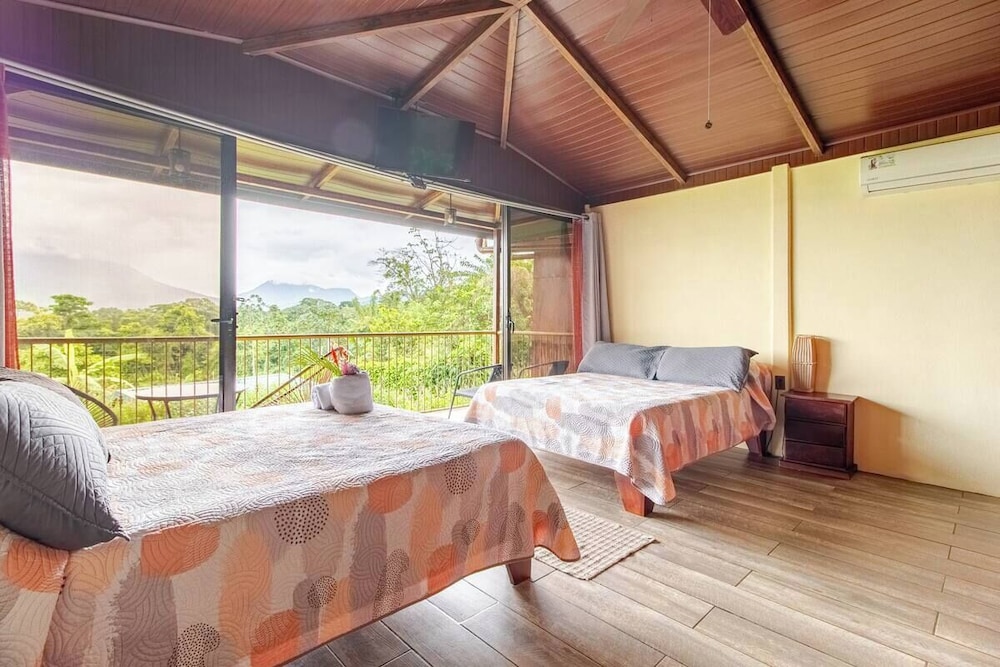 villas paradise