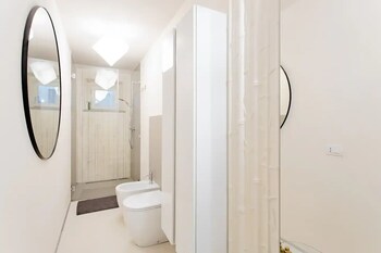 luxury tower house in the earth of pisa