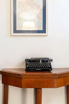 luxury tower house in the earth of pisa