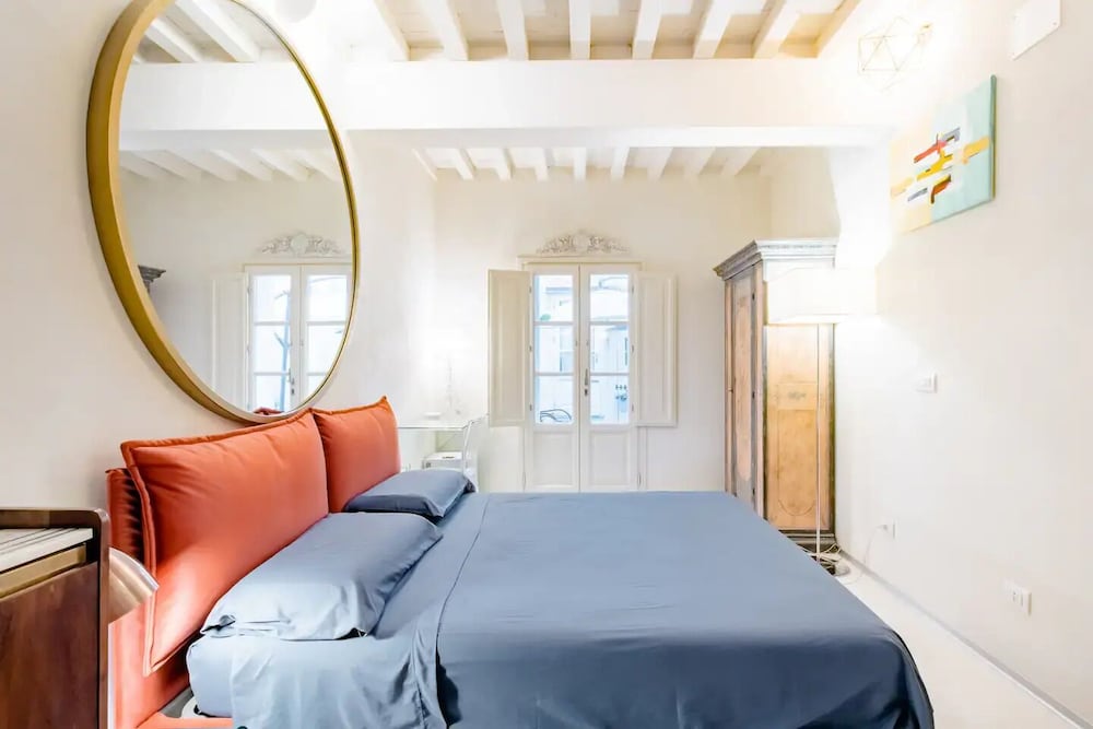 luxury tower house in the earth of pisa