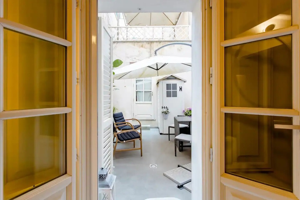 luxury tower house in the earth of pisa