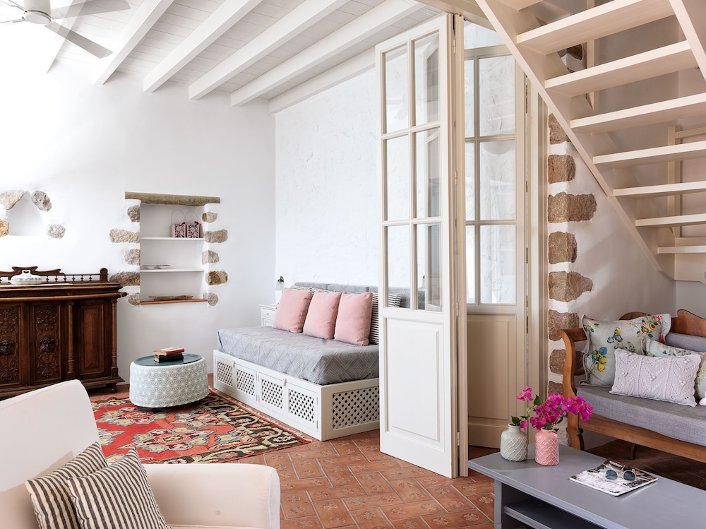 patmos eye traditional luxury villas