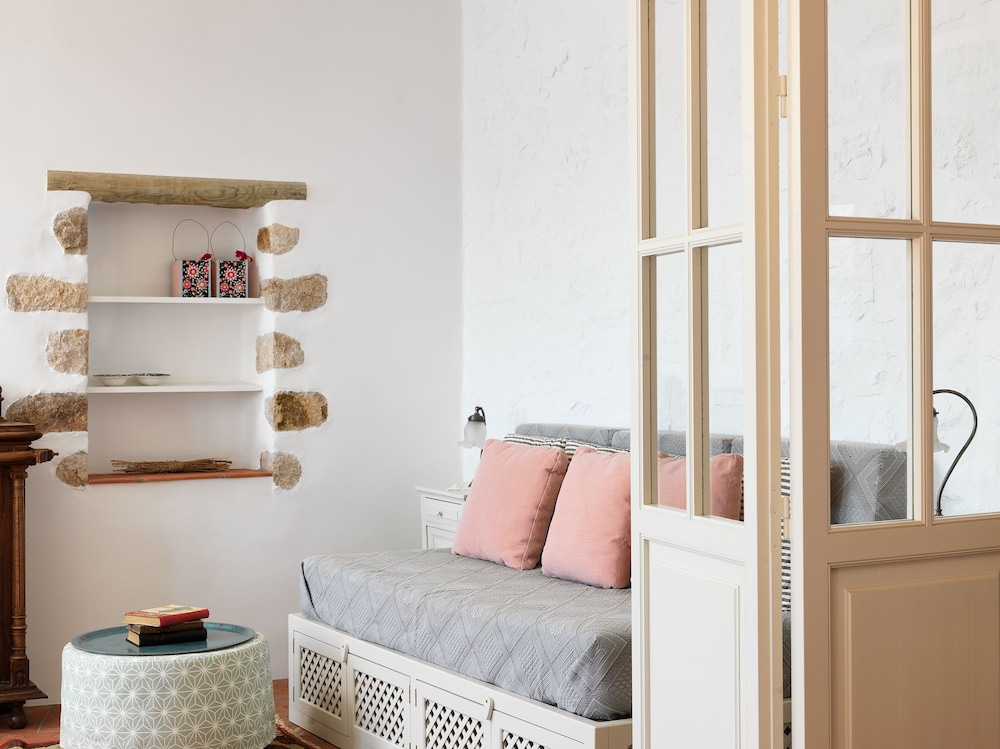 patmos eye traditional luxury villas