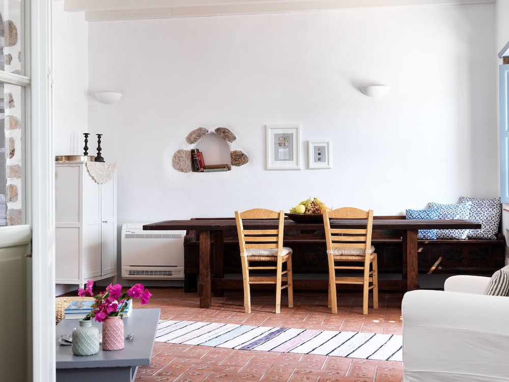 patmos eye traditional luxury villas