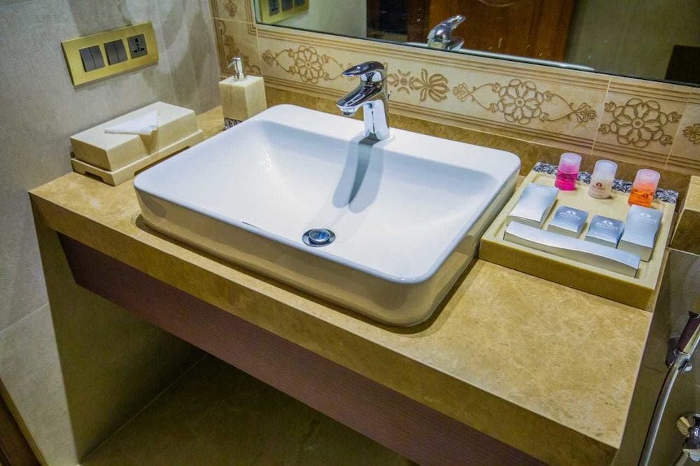 hotel sai palace mangalore