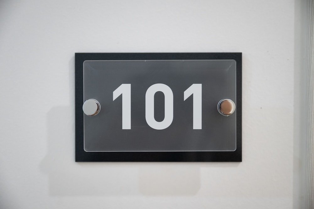 izzhome cagliari roma apartment