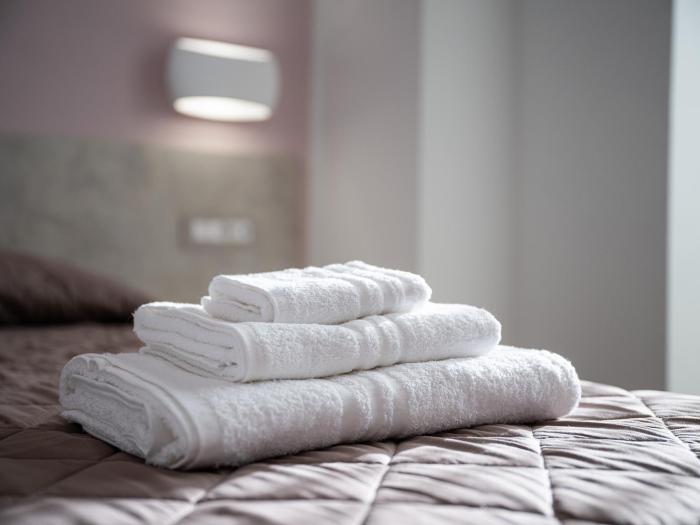 izzhome cagliari roma apartment