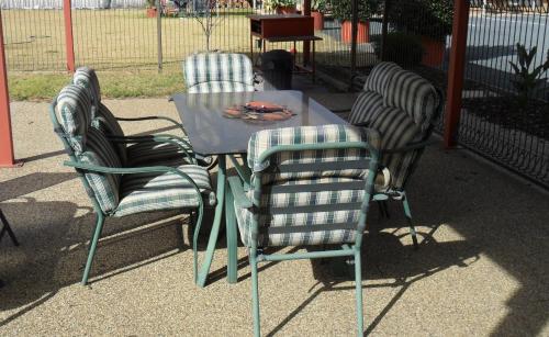 settlement motor inn deniliquin