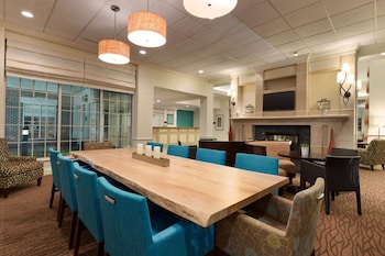 Hilton Garden Inn Fredericksburg,Virginia>>Fredericksburg,3 star
