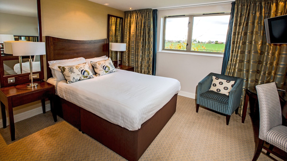 the wrightington hotel and health club