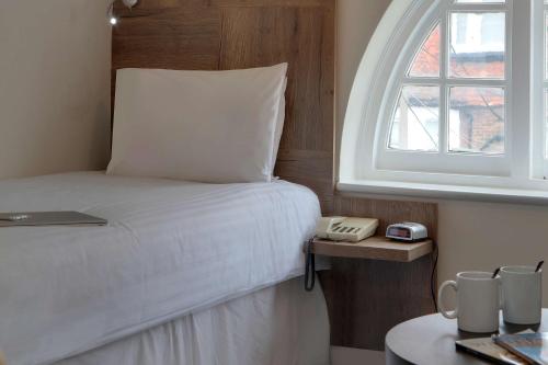 best western white house hotel