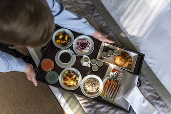 White Lion Hotel - Aldeburgh,Ipswich>>Aldeburgh,3 star