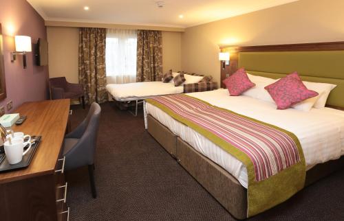 woodlands hotel bw signature collection