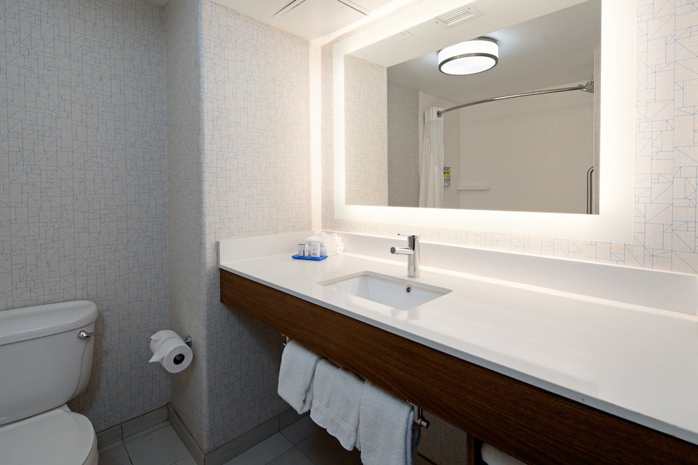 holiday inn express hotel and suites fresno south by ihg