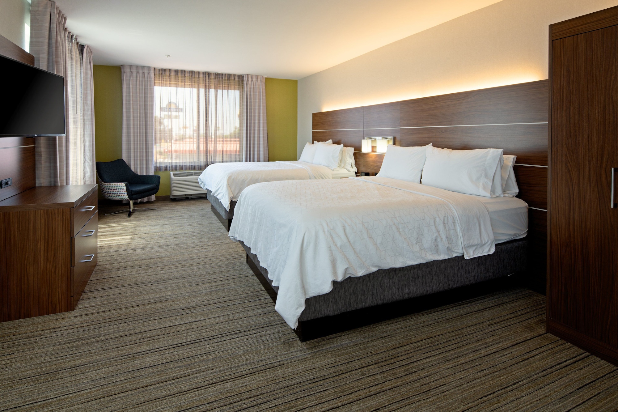 holiday inn express hotel and suites fresno south by ihg