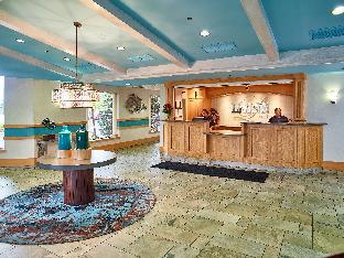 livinn hotel minneapolis north fridley